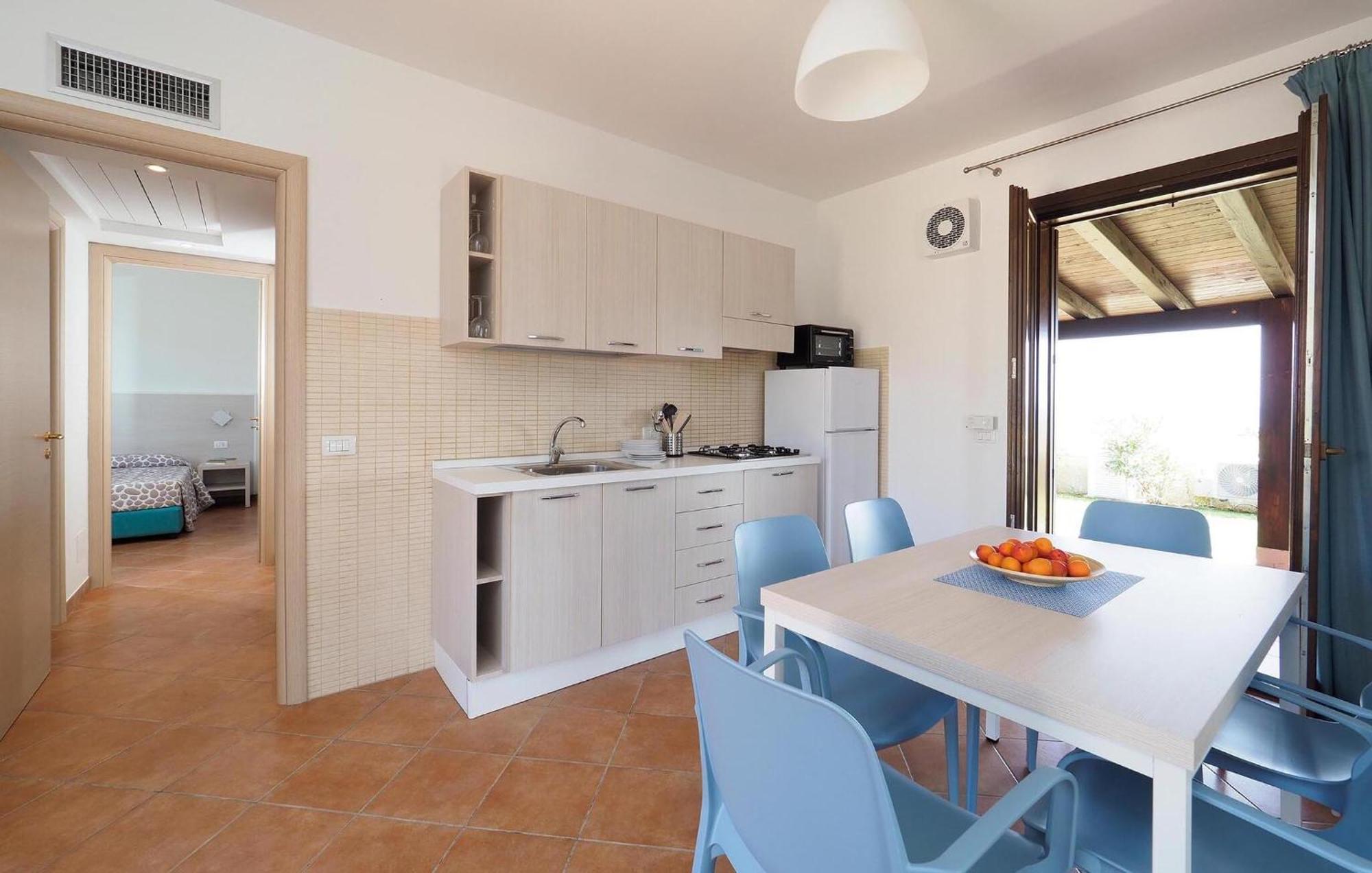 Lovely Home In Marina Di Modica With Kitchenette Екстериор снимка